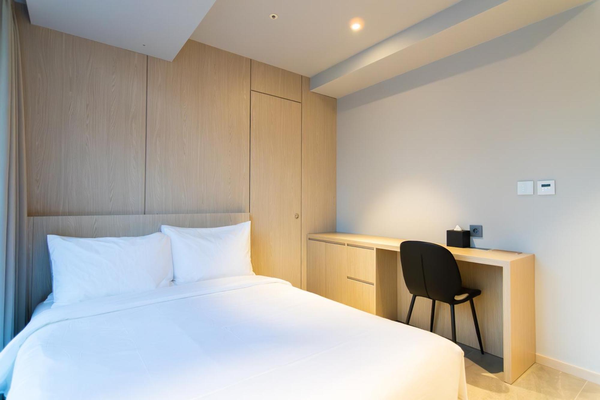 Homes Red Myeongdong Seul