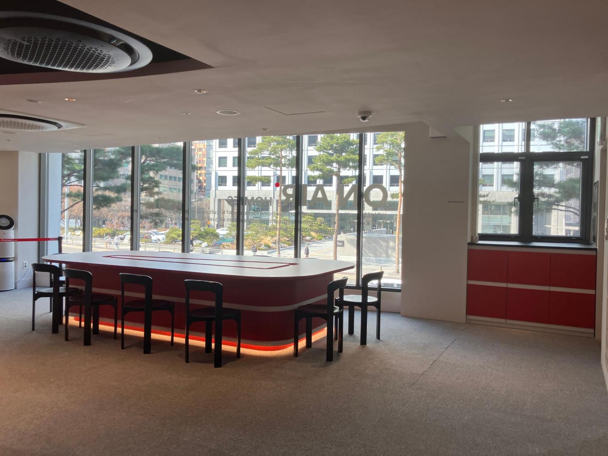 Homes Red Myeongdong Hotel